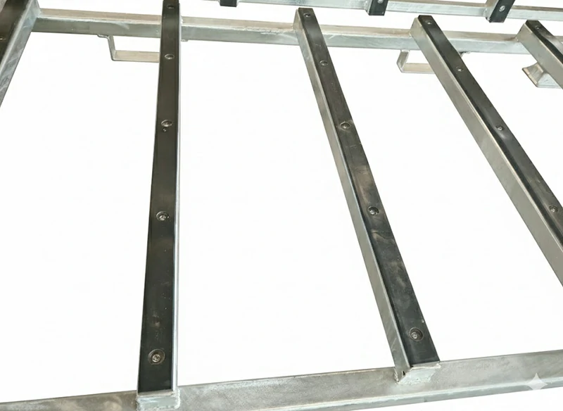 Scratch-proof storage racks for powder coated panels