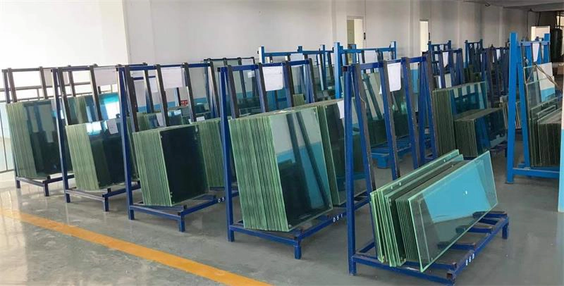EPDM padded racks for tempered glass protection
