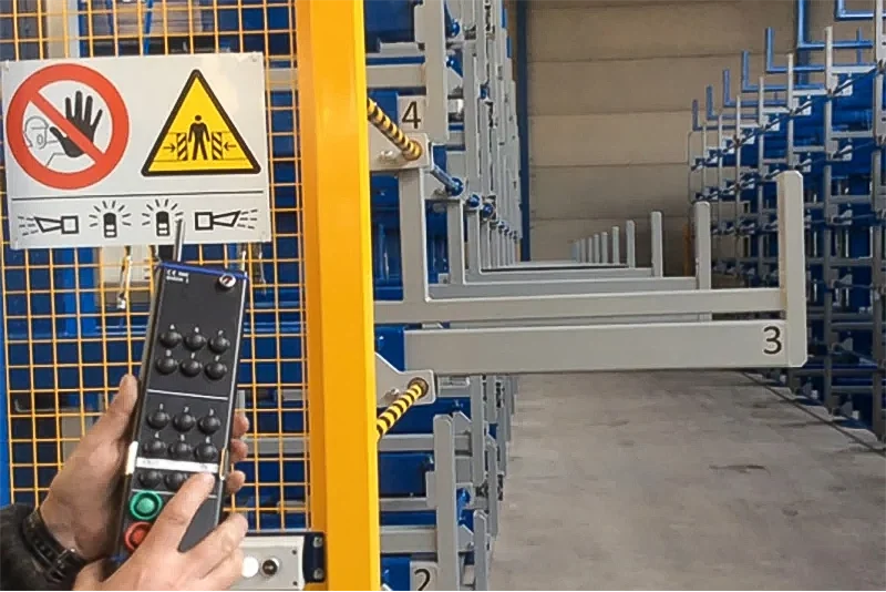 roll out cantilever rack