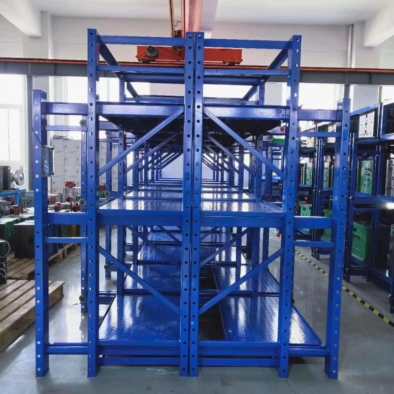 Estante de moldes extraíble azul de tres postes con riel de puente grúa en taller